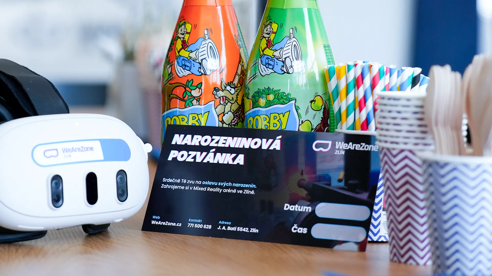 Děti hrají v Mixed Reality aréně